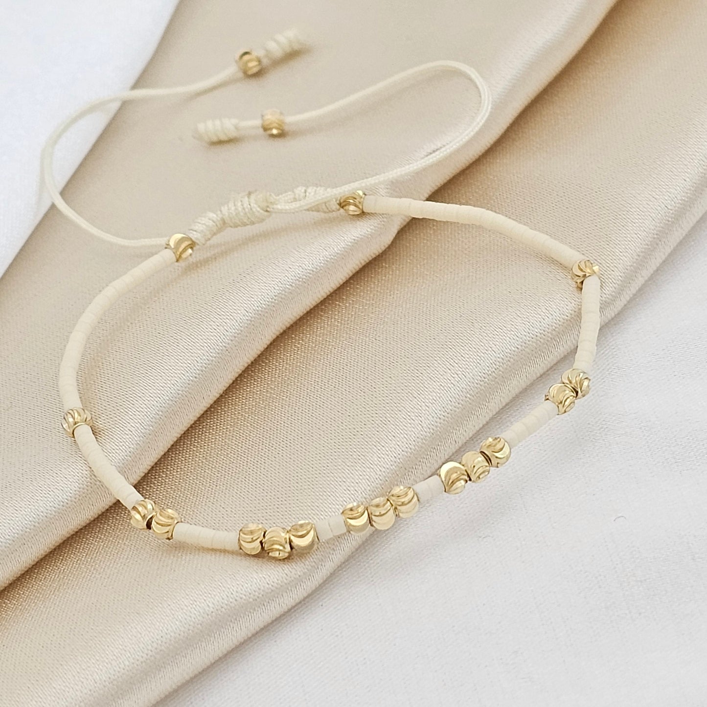 MJ PULSERA MIYUKI 19 BALINES # 3 BEIGE