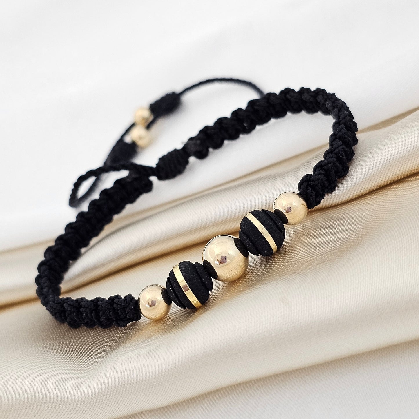 MJ PULSERA MACRAME GOLD #8-6-5 NEGRA