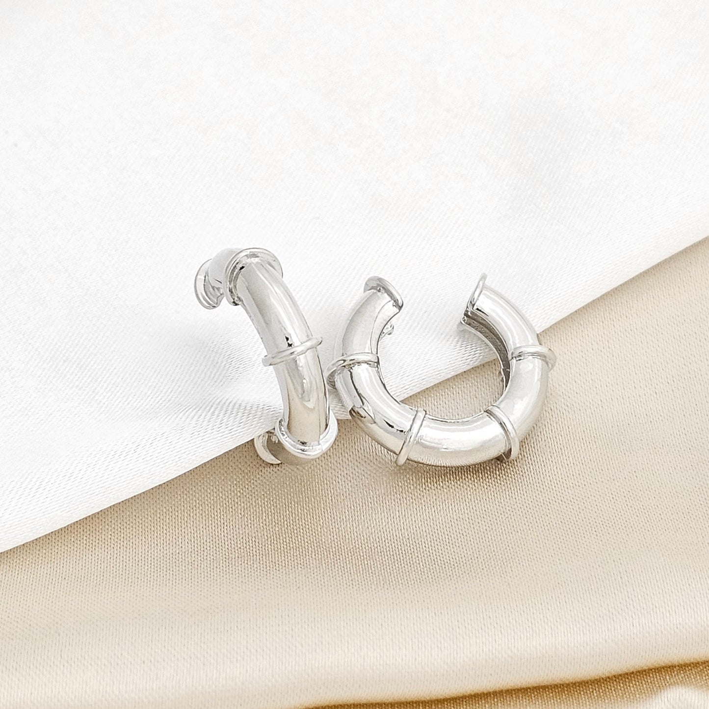 EARCUFF LINEAS PLATEADO RF K1723